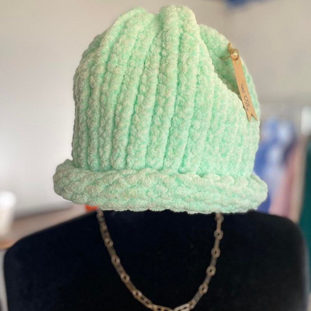 Handmade Mint Green Stocking Cap - Picture 2 of 6